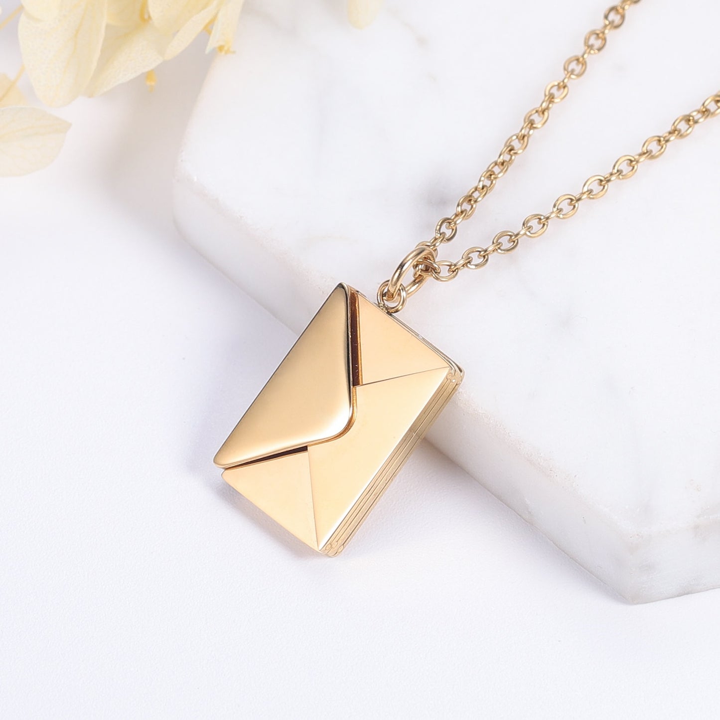 Valentine's Day Love Letter Envelope Pendant Necklace Customized Stainless Steel Jewelry Confession Love You for Valentine Day Mother Day Gift