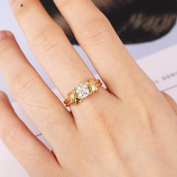 Valentine's Day Luxury Wedding Engagement Rings for Women Gold Color Classic Cubic Zirconia Ring Gift Jewelry