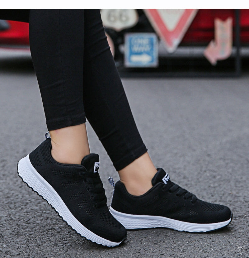 Women Sneakers Casual Shoes Flats Air Mesh Breathable Trainers Ladies Shoes Female Sneakers Women Shoes Basket Tenis Feminino