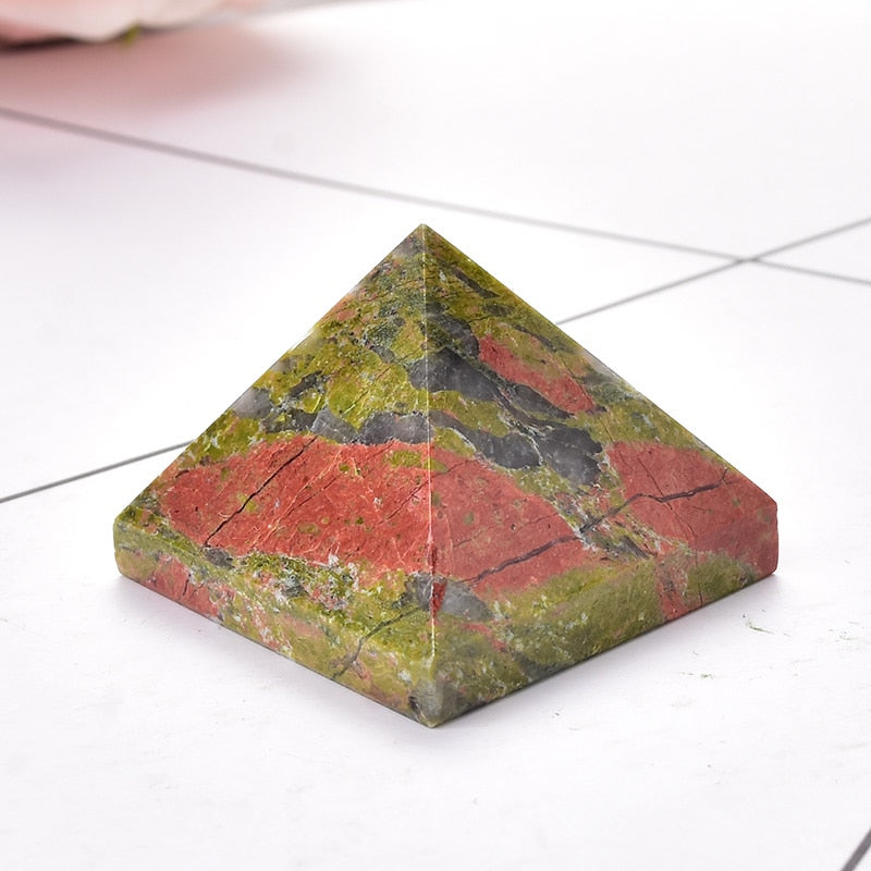 Hot Sale Natural Fluorite Crystal Pyramid Quartz Healing Stone Chakra Reiki Crystal Tiger Eye Point Home Decor Crafts Of Gem Stone 1PC