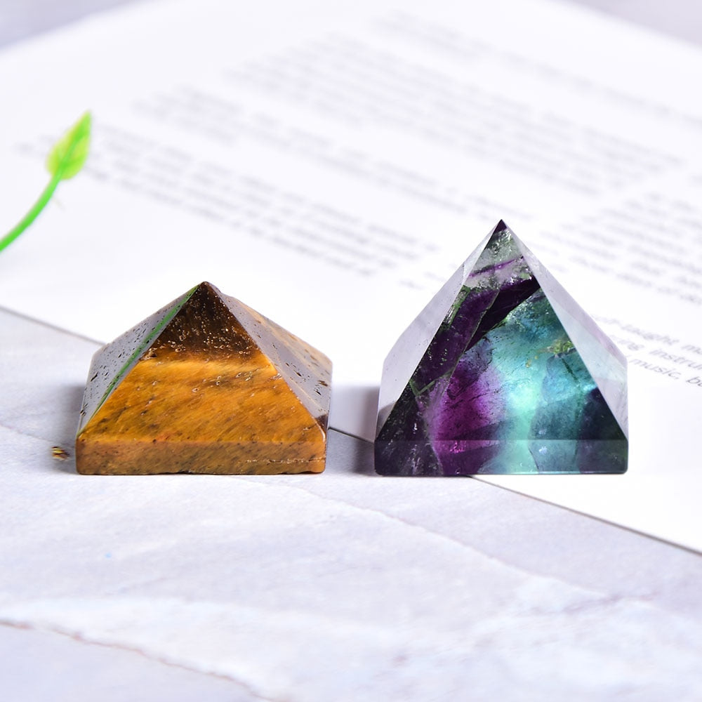 Hot Sale Natural Fluorite Crystal Pyramid Quartz Healing Stone Chakra Reiki Crystal Tiger Eye Point Home Decor Crafts Of Gem Stone 1PC
