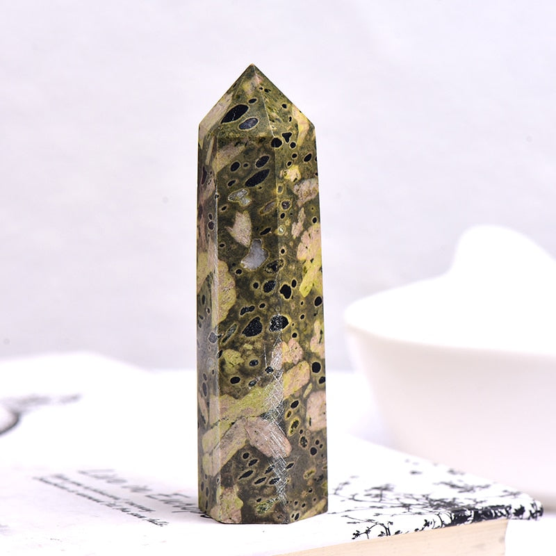 Hot Sale 1PC Natural Crystal Column Quartz Rock Mineral Specimen Crystal Point Quartz Rainbow Wand  Home Decor Reiki Healing Energy Stone