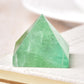 Hot Sale Natural Fluorite Crystal Pyramid Quartz Healing Stone Chakra Reiki Crystal Tiger Eye Point Home Decor Crafts Of Gem Stone 1PC